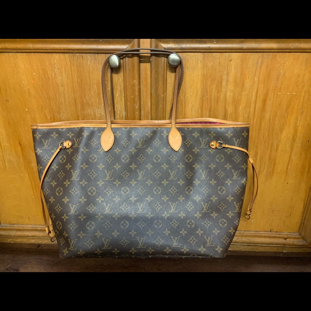 Used Authentic Louis Vuitton Neverfull GM